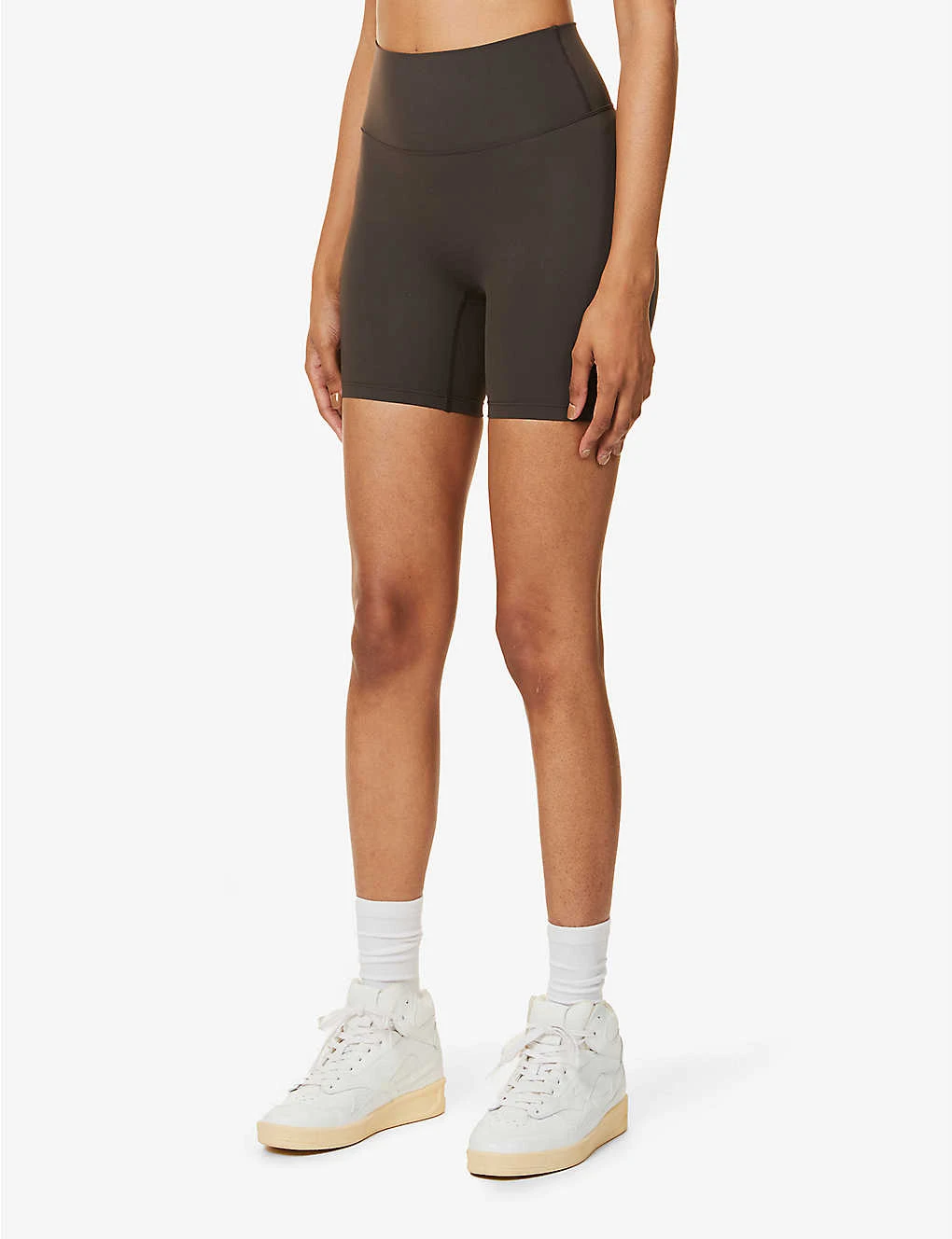 Ultimate High-rise Stretch-woven Shorts - Image 3