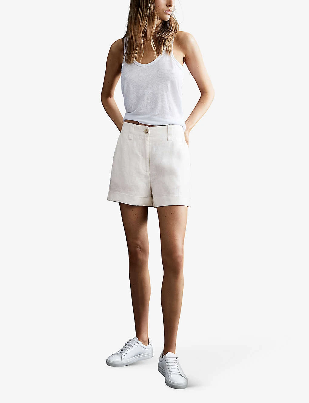 Reiss Demi Patch-pocket Linen Shorts - Image 2