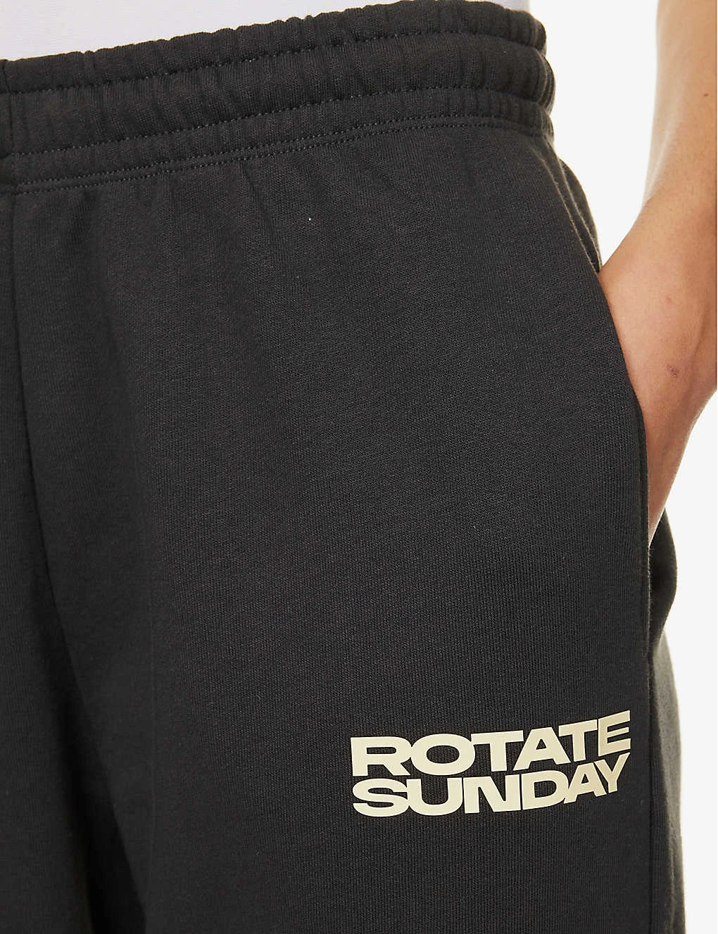 Logo-print Tapered-leg Mid-rise Organic-cotton Jogging Bottoms - Image 5