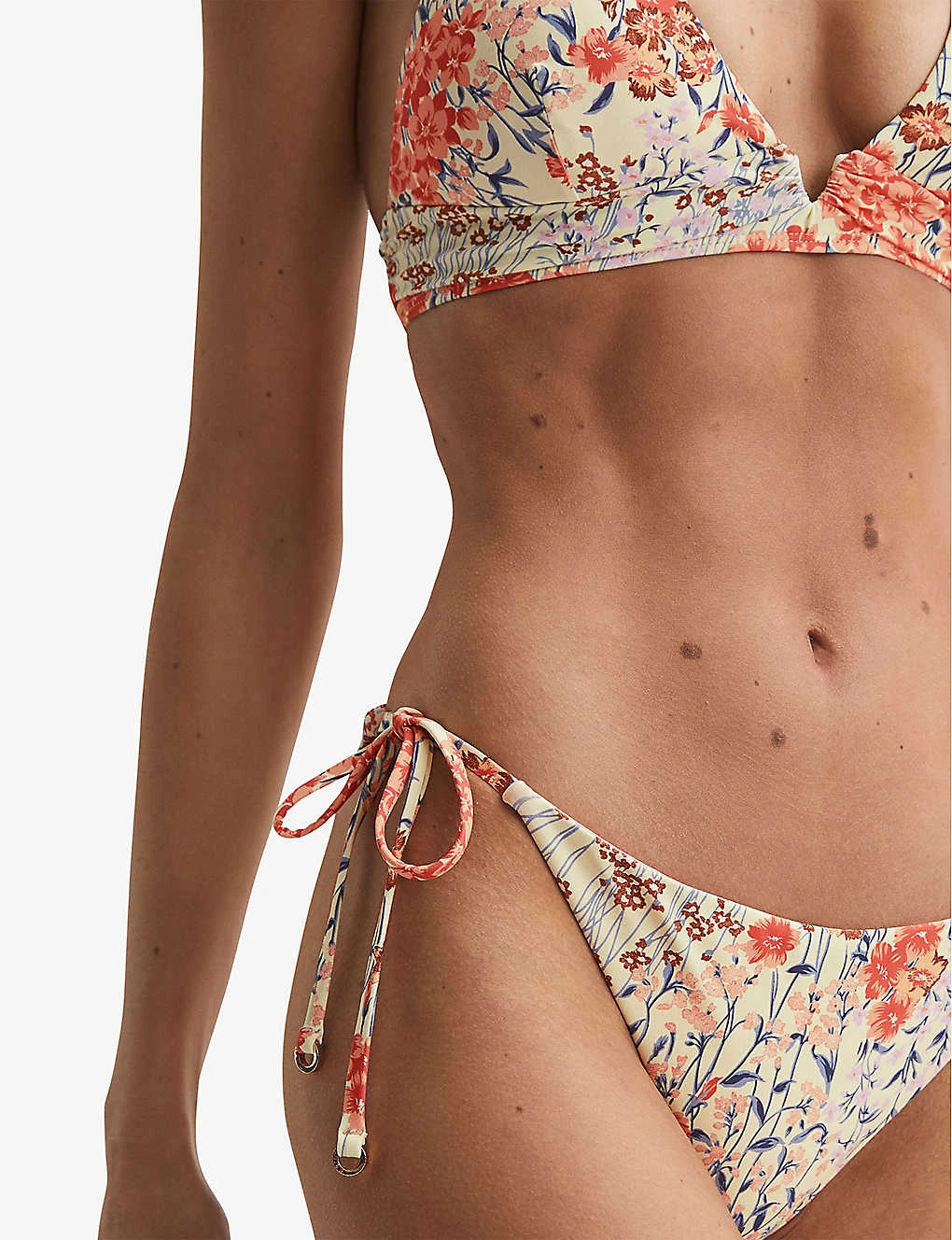 Reiss Daniella Floral-print Side-tie Stretch-woven Bikini Bottoms - Image 3